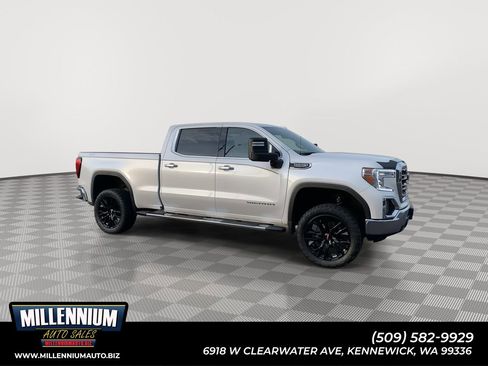Used 2022 GMC Sierra 1500 SLT w/ SLT Convenience Package image 1