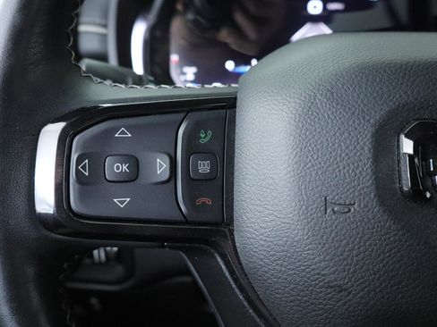 Used 2023 RAM 1500 Limited AWD/4WD image 16