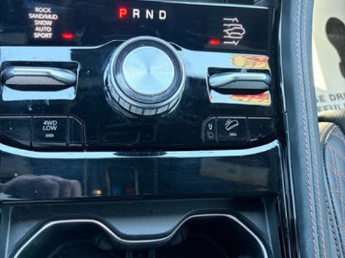 Used 2024 Jeep Grand Cherokee Summit AWD/4WD image 46