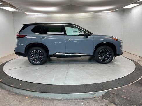 New 2026 Nissan Rogue Platinum w/ Platinum Premium Package image 6