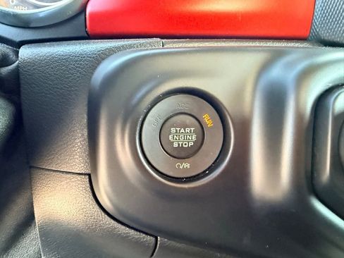 Used 2020 Jeep Gladiator Rubicon image 27