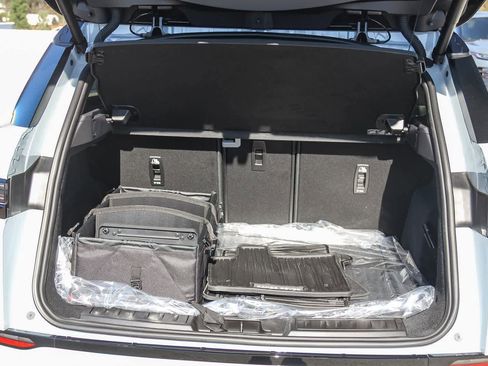 New 2026 Land Rover Range Rover Evoque S image 21