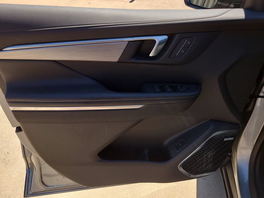 Used 2025 Buick Enclave Preferred FWD image 18