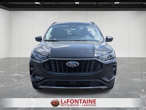 Used 2024 Ford Escape Platinum AWD/4WD image 8