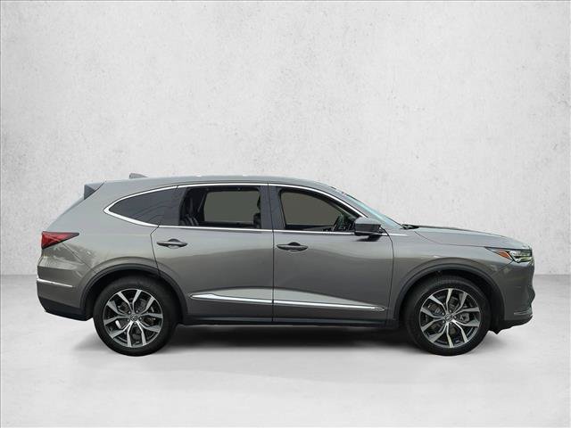 Used 2023 Acura MDX w/ Technology Package AWD/4WD image 4