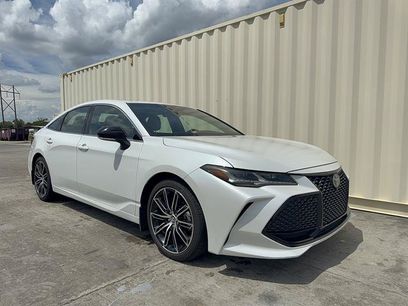 Used 2019 Toyota Avalon Touring
