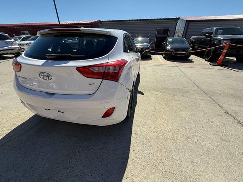 Used 2014 Hyundai Elantra GT image 18
