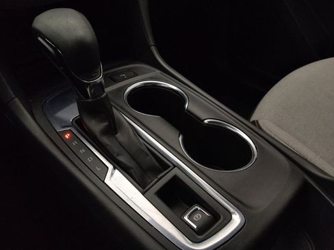 Used 2023 Chevrolet Equinox LT FWD image 26