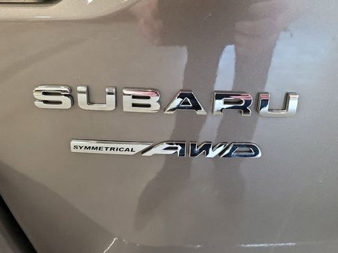 Used 2024 Subaru Outback Premium AWD/4WD image 15