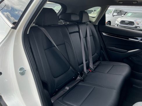 Used 2021 Kia Seltos SX w/ SX Sunroof Package AWD/4WD image 17
