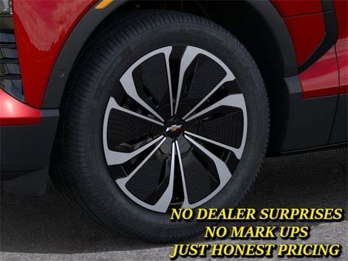 New 2025 Chevrolet Blazer EV LT image 9