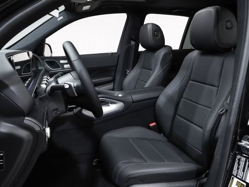 New 2025 Mercedes-Benz GLE 450 4MATIC image 9