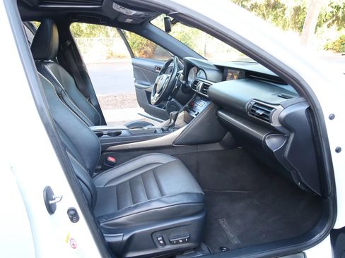 Used 2018 Lexus IS 300 F Sport RWD image 24