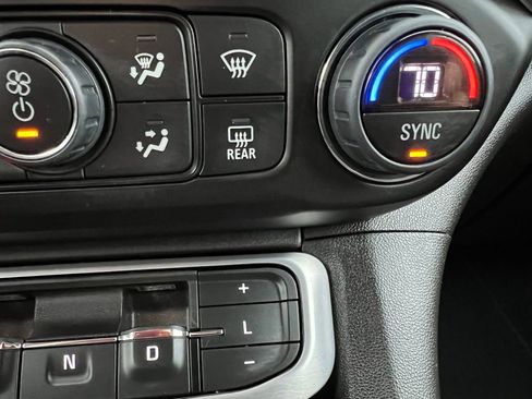 Used 2023 GMC Acadia SLE w/ Driver Convenience Package image 36