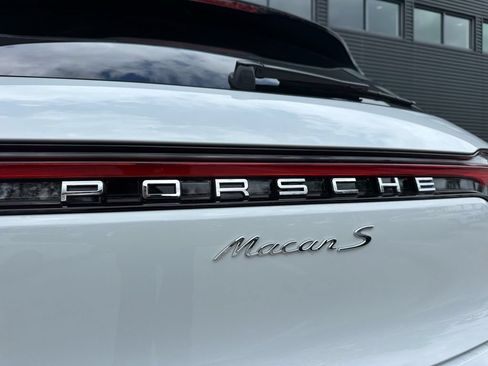 Used 2026 Porsche Macan S AWD/4WD image 14