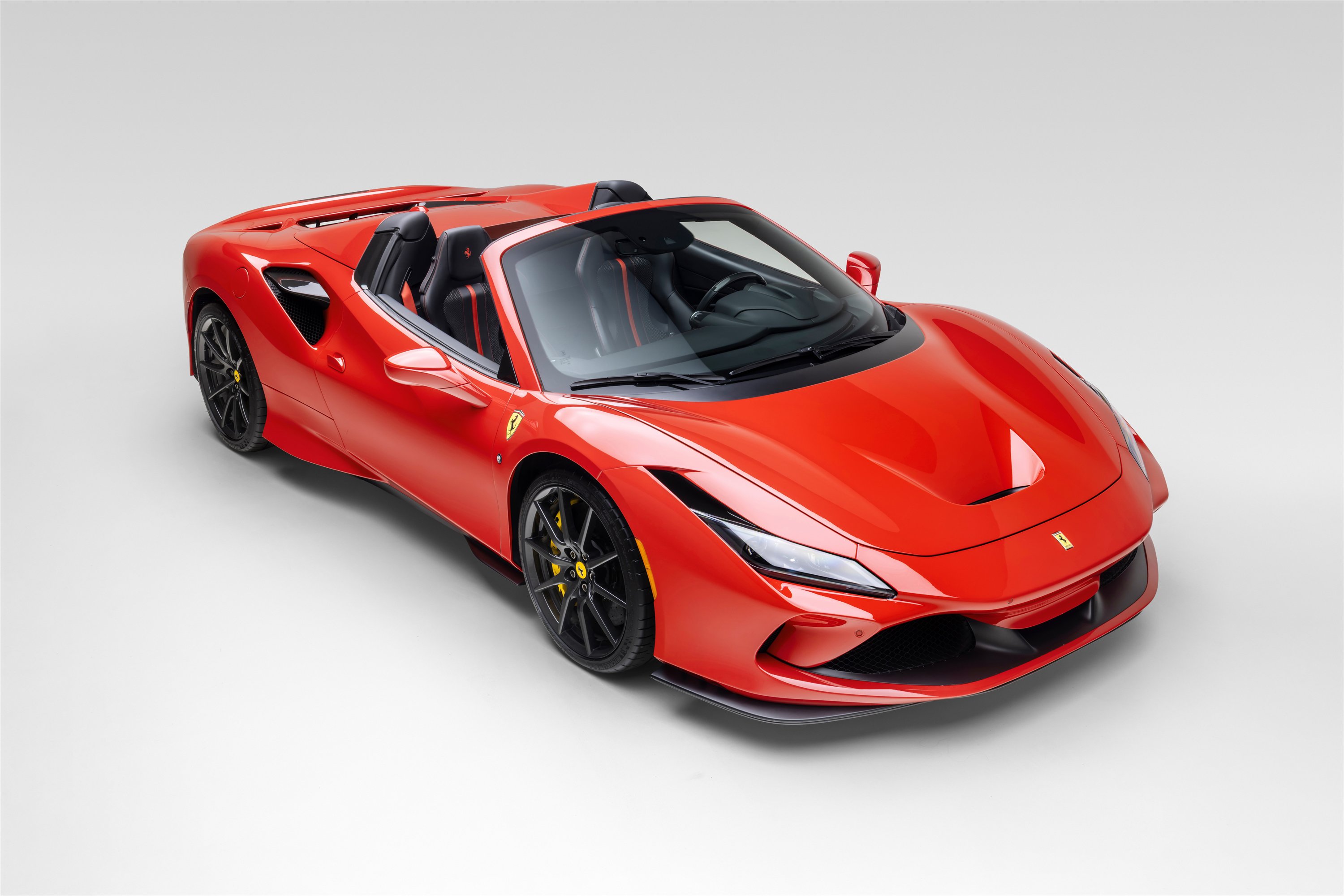 Certified 2022 Ferrari F8 Tributo RWD image 43