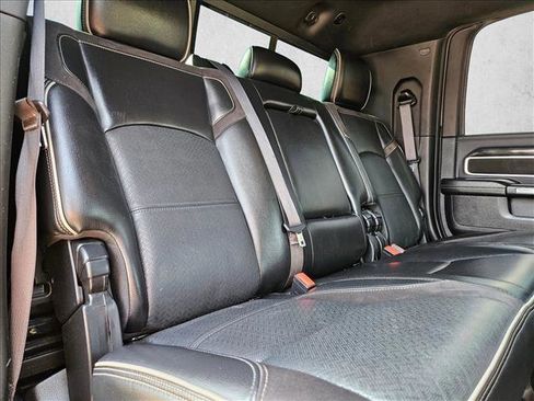 Used 2019 RAM 2500 Laramie w/ Night Edition image 21