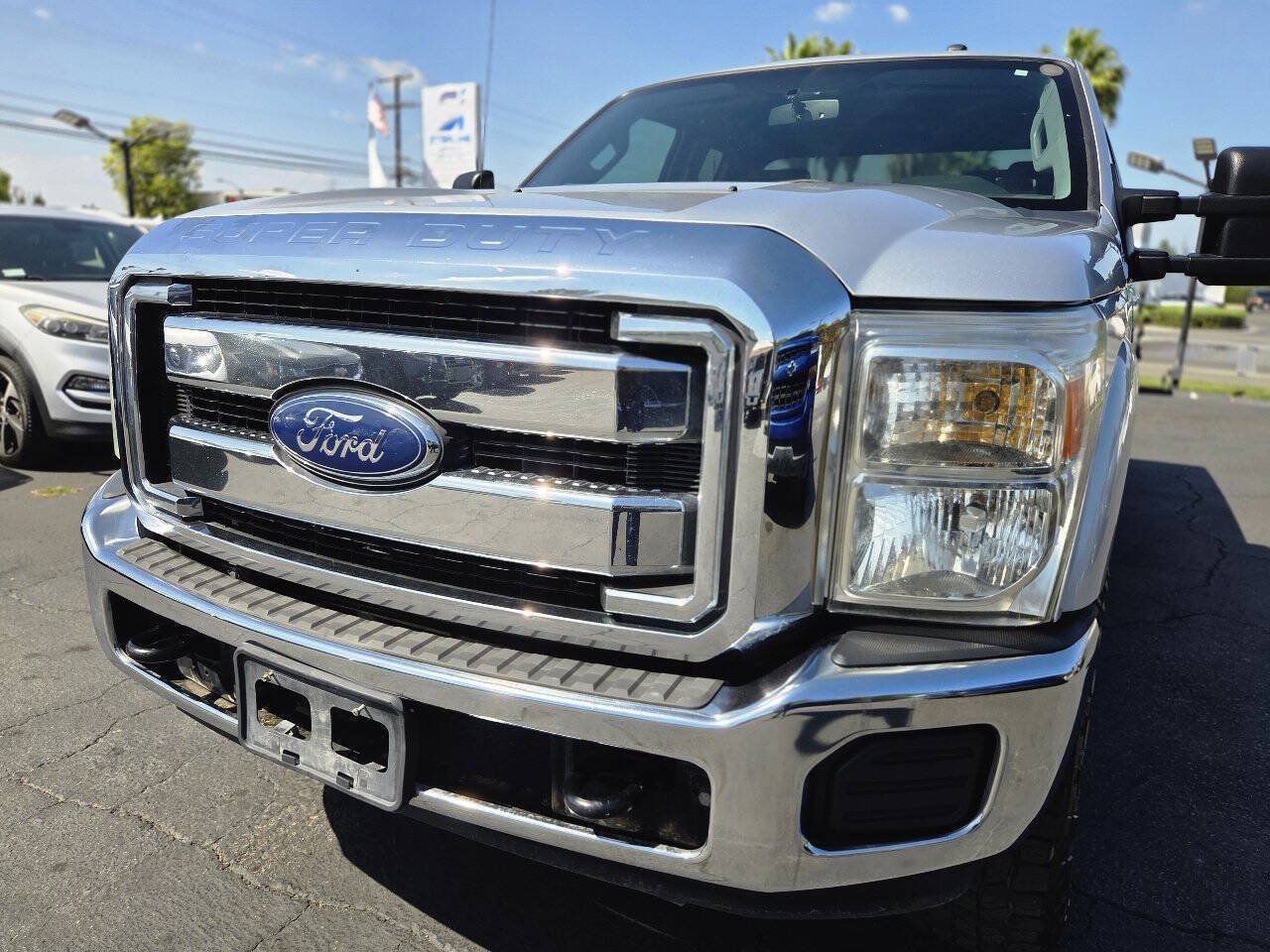 Used 2013 Ford F250 XLT w/ XLT Interior Pkg AWD/4WD image 3