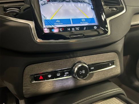 Certified 2023 Volvo XC90 T8 Ultimate image 18
