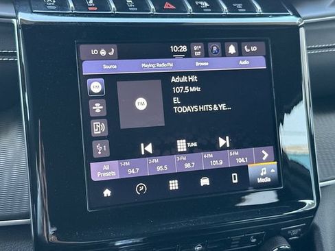 Certified 2024 Jeep Grand Cherokee Altitude AWD/4WD image 18