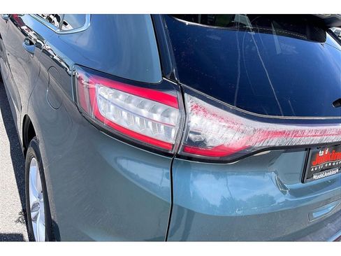 Used 2016 Ford Edge SEL w/ Equipment Group 201A AWD/4WD image 30