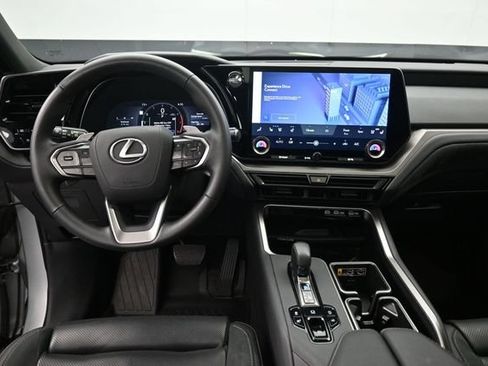 Used 2024 Lexus TX 350 AWD image 11