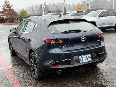 Used 2019 MAZDA MAZDA3 AWD Hatchback w/ Premium Pkg image 6