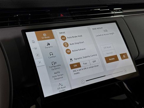 New 2026 Land Rover Range Rover Sport SV AWD/4WD image 18