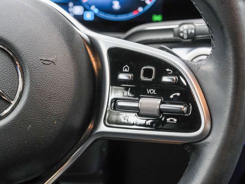 Certified 2023 Mercedes-Benz GLB 250 image 20