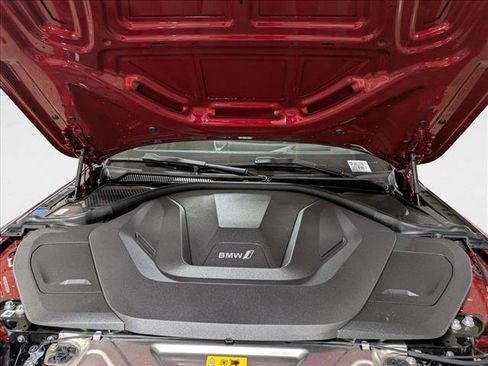 Used 2025 BMW i4 eDrive40 w/ Premium Package image 18