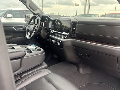 Used 2026 GMC Sierra 1500 SLT RWD image 13
