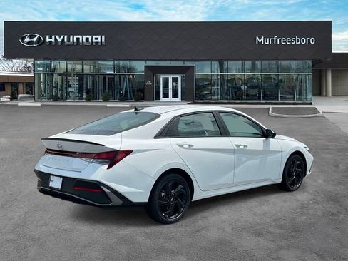 New 2026 Hyundai Elantra SEL Sport FWD image 5