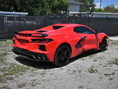 Used 2022 Chevrolet Corvette Stingray Convertible w/ Z51 Performance Package RWD image 3