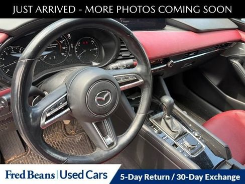 Used 2023 MAZDA MAZDA3 Hatchback w/Premium Plus Pkg AWD/4WD image 11