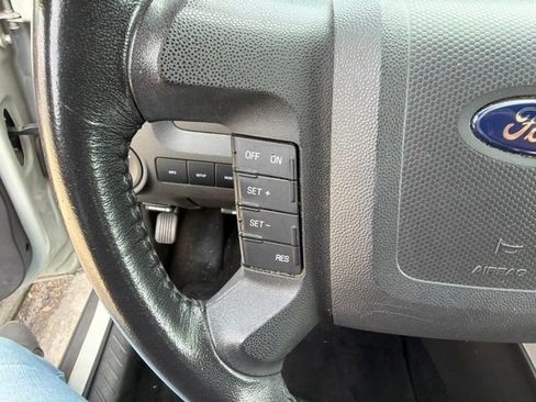 Used 2009 Ford Escape XLT FWD image 19