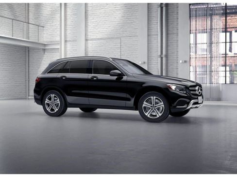 Used 2019 Mercedes-Benz GLC 300 image 12