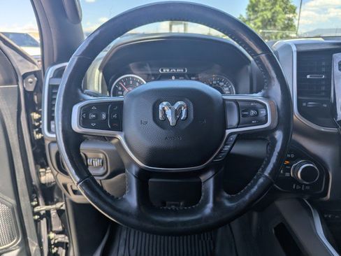 Used 2019 RAM 1500 Big Horn AWD/4WD image 13