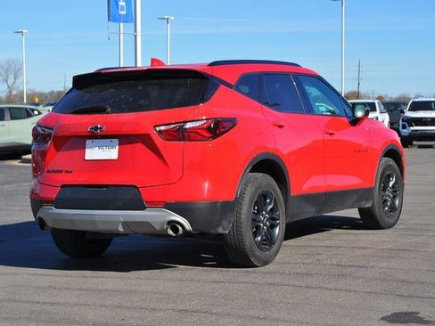 Used 2022 Chevrolet Blazer LT image 3