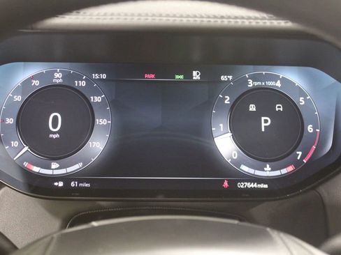 Used 2023 Land Rover Range Rover SE image 23