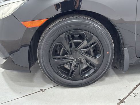 Used 2018 Honda Civic LX image 24