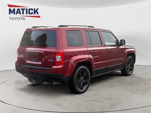 Used 2015 Jeep Patriot Sport w/ Power Value Group image 7