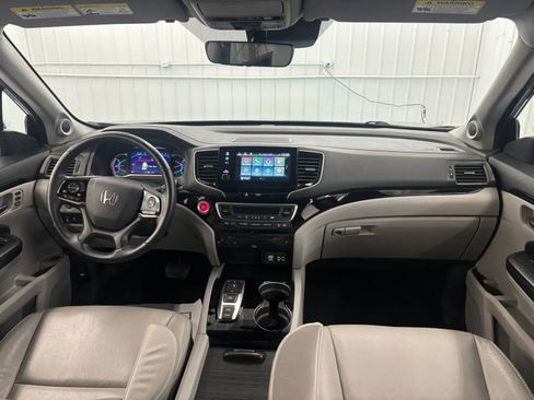 Used 2021 Honda Pilot Touring image 39