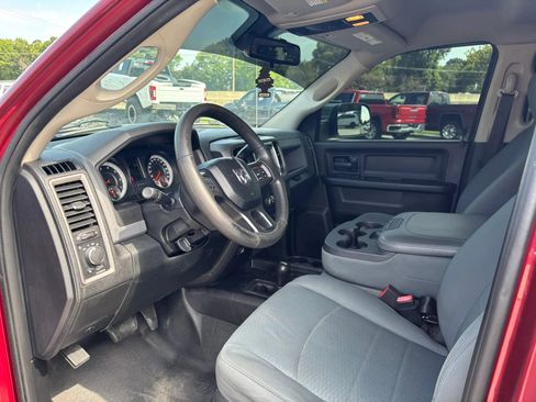 Used 2015 RAM 3500 Tradesman w/ Chrome Appearance Group AWD/4WD image 11
