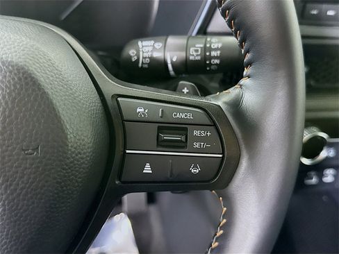 Used 2025 Honda CR-V Sport image 22