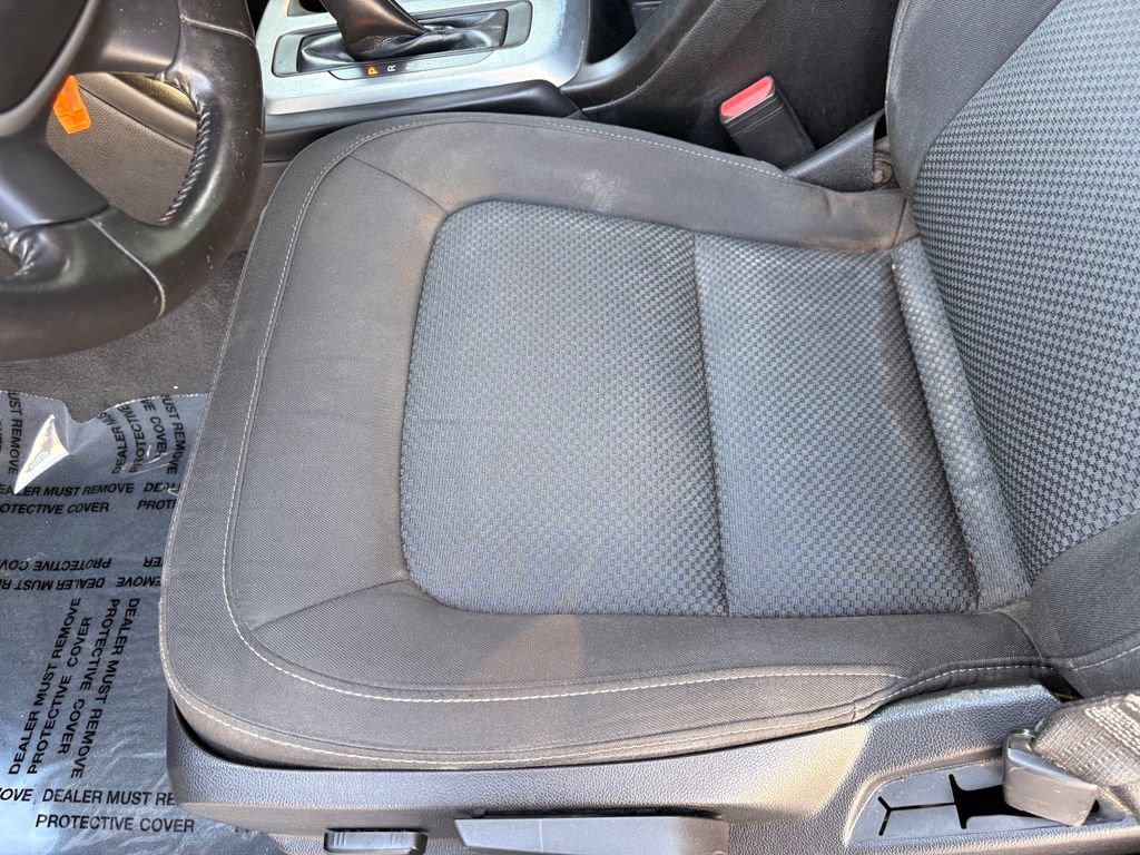 Used 2022 Chevrolet Colorado LT w/ Safety Package RWD image 25