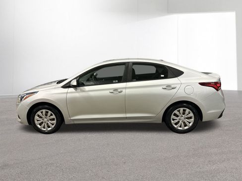 Used 2018 Hyundai Accent SE image 28