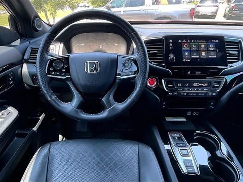 Used 2023 Honda Passport Elite image 8