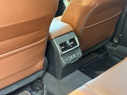 Used 2019 Subaru Outback 2.5i Touring AWD/4WD image 31