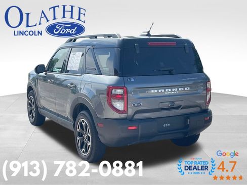 Used 2025 Ford Bronco Sport Outer Banks w/ Outer Banks Tech Package+ AWD/4WD image 3