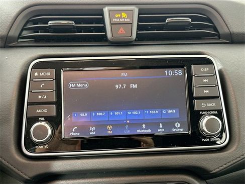Used 2025 Nissan Versa S w/ S Plus Package image 11